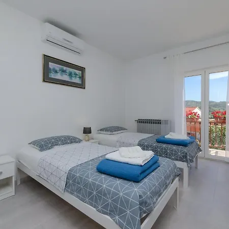 B&B Donji Humac Bed & Breakfast